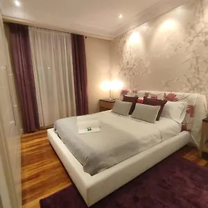 En Vivienda De Lujo En Gran Via , Bilbao España